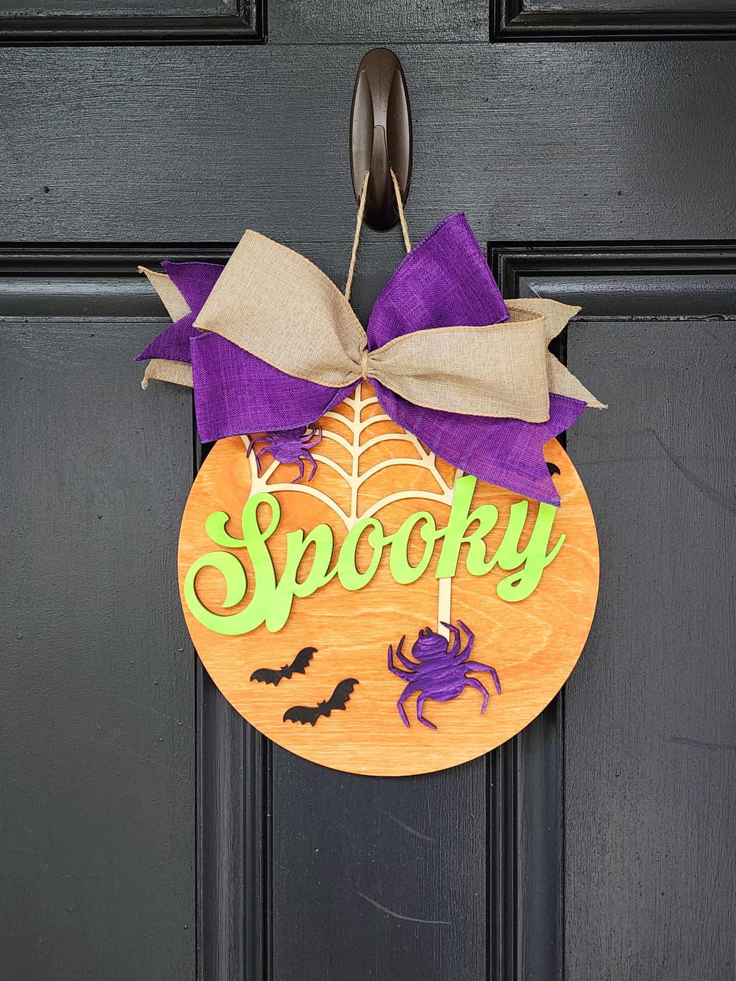 Spooky Glow-in-the-Dark Door Hanger – 10.5”